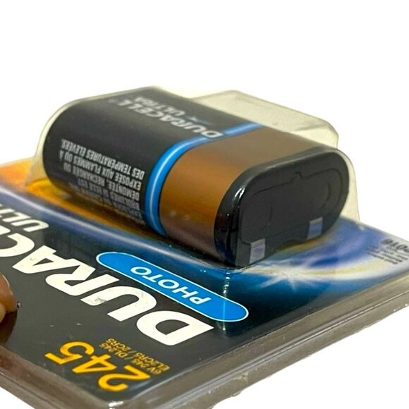 Duracell 245- Ultra 6V Lithium Photo Battery - Picture 4 of 5